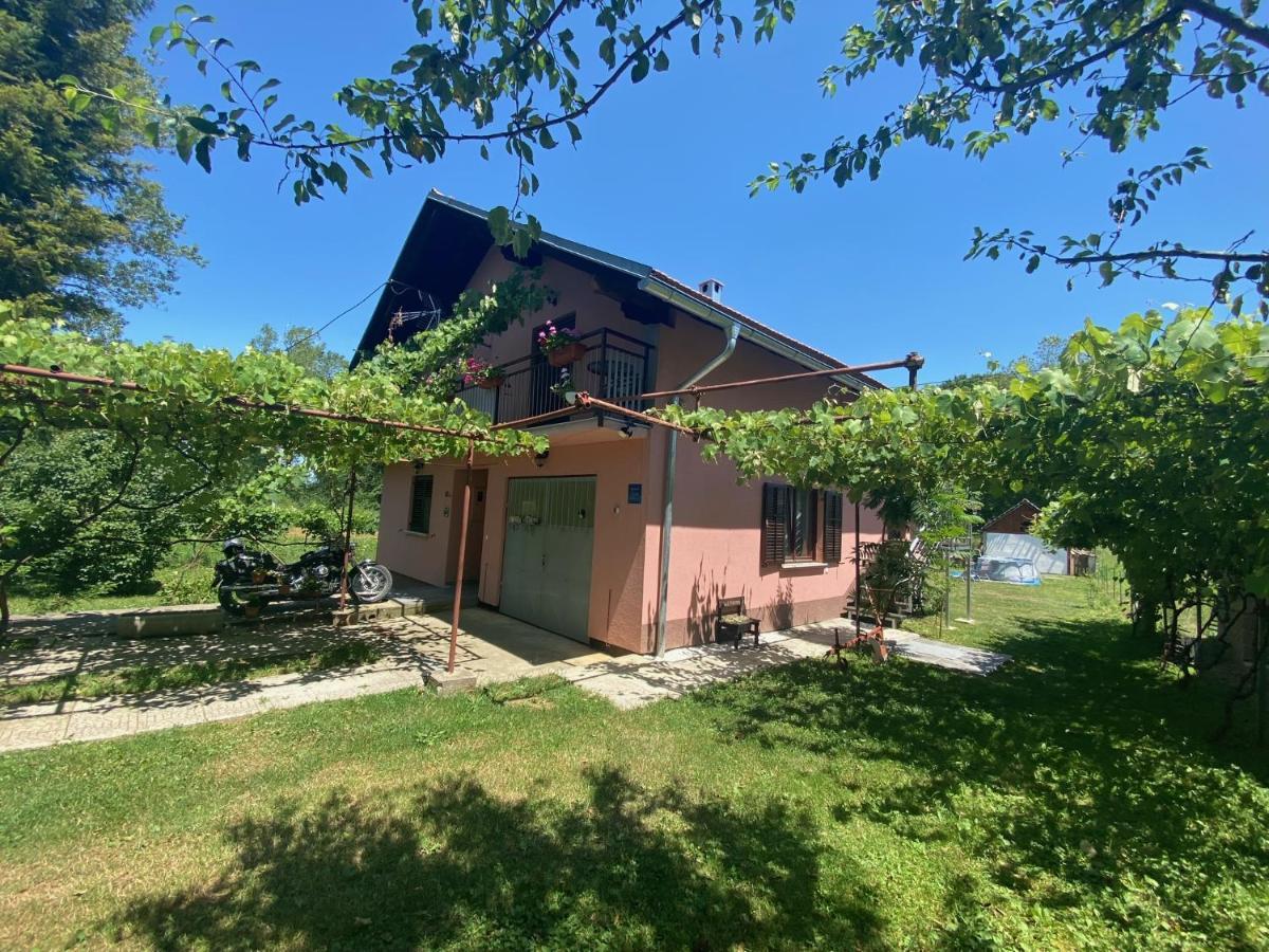 Apartamento Liammarco Plaški Exterior foto