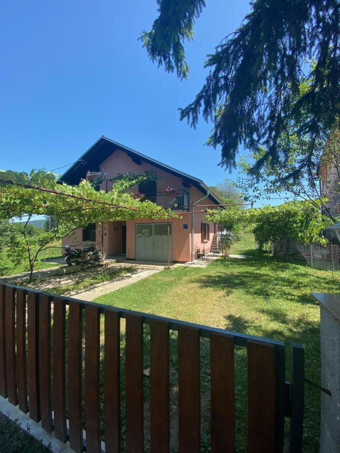 Apartamento Liammarco Plaški Exterior foto